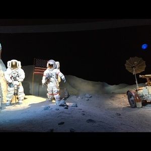 Meet your Posher, Vicky